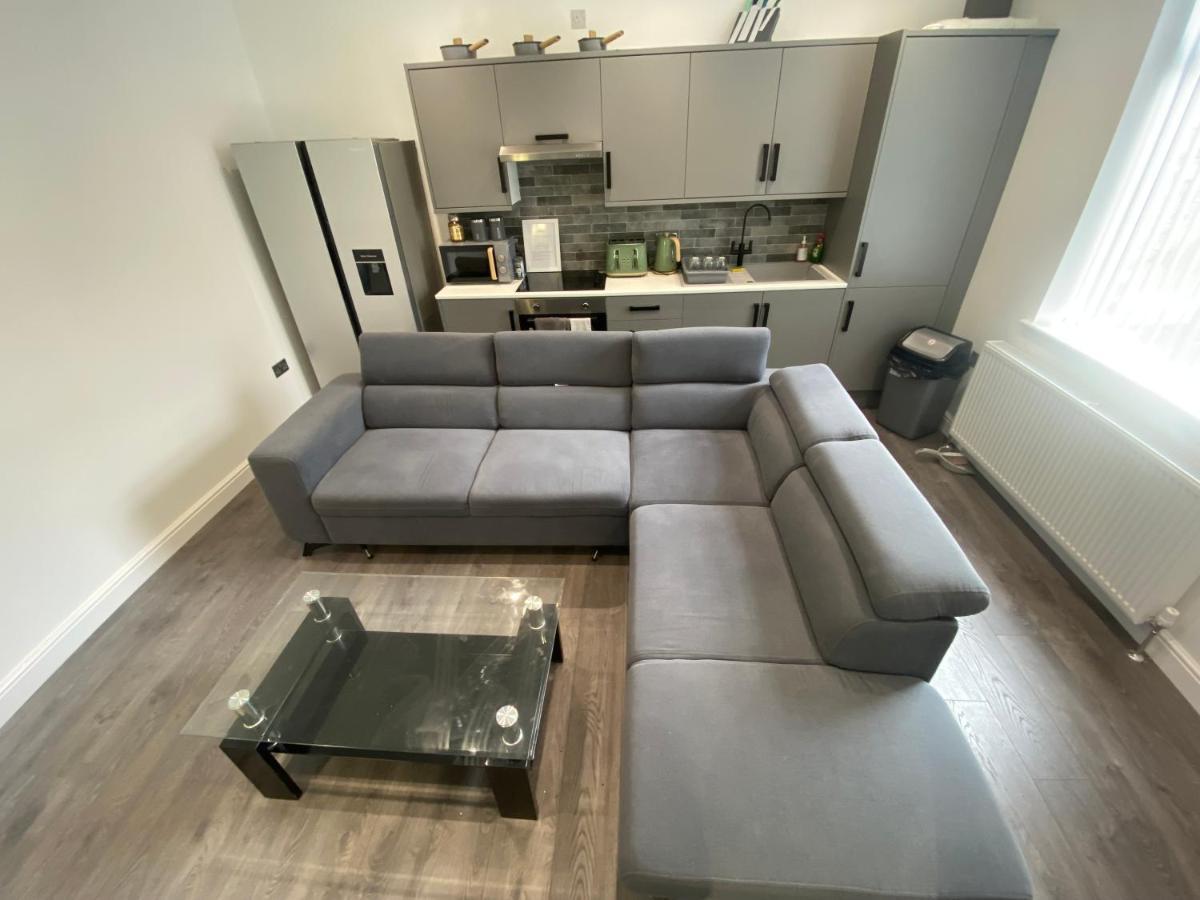 Villa Entire Luxury House Elland Exterior foto